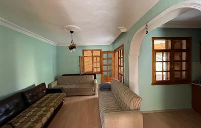 C21 BAL'DAN PELİTKÖY SAHİLİ'NDE DENİZ MANZARALI SATILIK TRİPLEKS