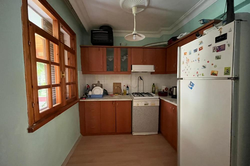 C21 BAL'DAN PELİTKÖY SAHİLİ'NDE DENİZ MANZARALI SATILIK TRİPLEKS