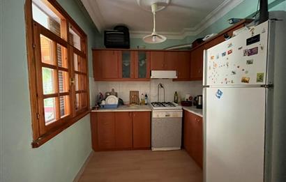 C21 BAL'DAN PELİTKÖY SAHİLİ'NDE DENİZ MANZARALI SATILIK TRİPLEKS