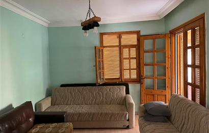 C21 BAL'DAN PELİTKÖY SAHİLİ'NDE DENİZ MANZARALI SATILIK TRİPLEKS