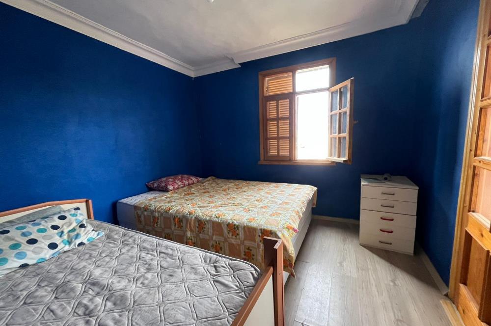 C21 BAL'DAN PELİTKÖY SAHİLİ'NDE DENİZ MANZARALI SATILIK TRİPLEKS