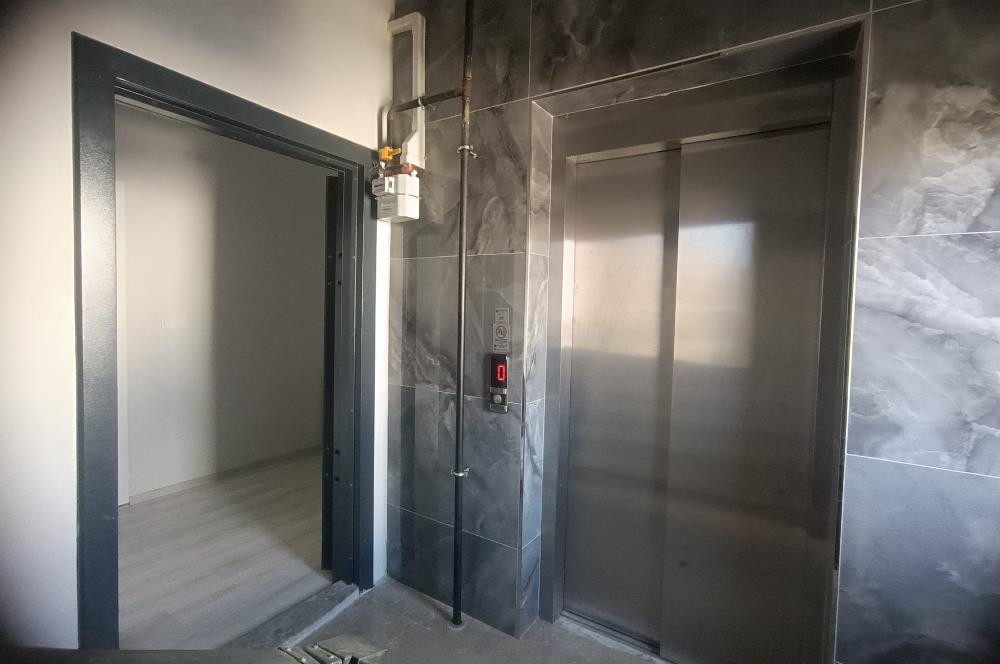 KÖRFEZ HASTANESİ YANI MERKEZİ KONUMDA SATILIK DAİRE