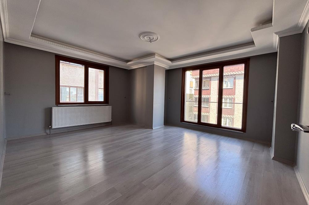 Ümraniye Namık Kemal Mahallesi Site İçerisinde Satılık 2+1 Daire