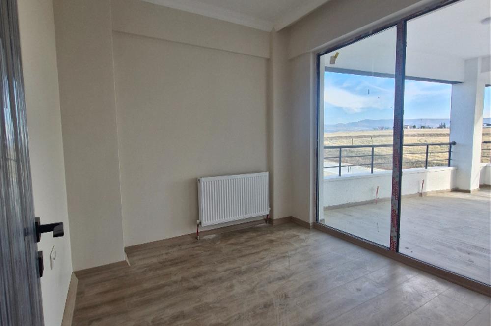 ÖRENCİK'DE ARA KAT 2+1 KİRALIK DAİRE 