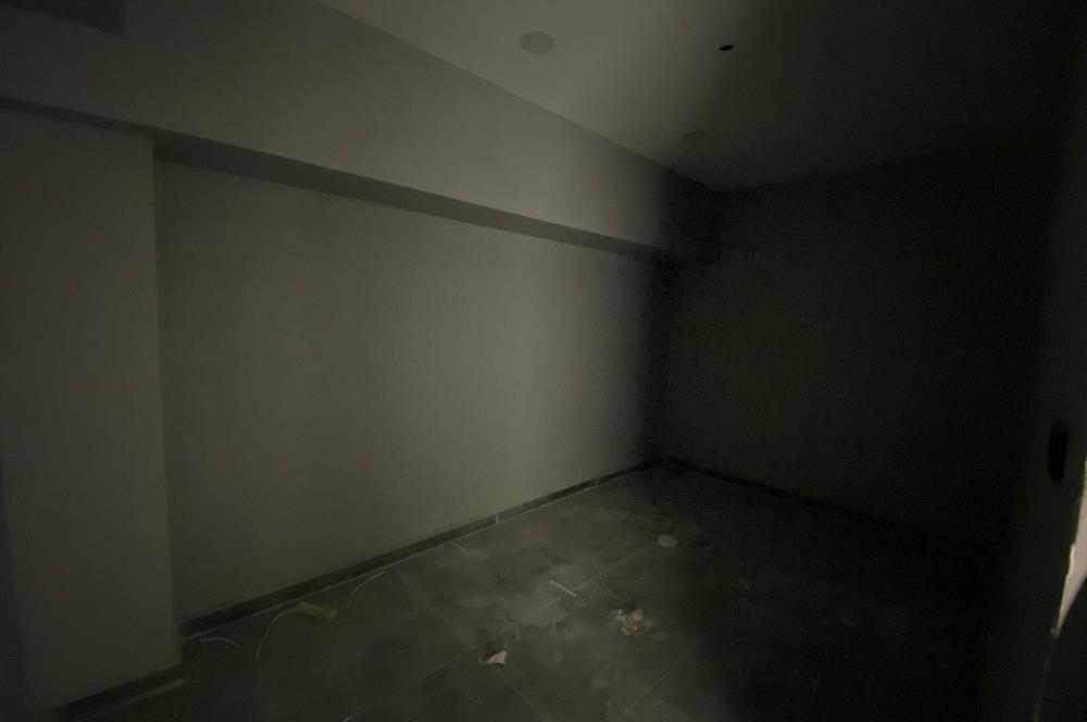 C21 LOFT'TAN OTONOMİ GALERİCİLER SİTESİNDE 140m² SATILIK İŞYERİ.