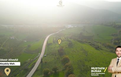 C21 BAL'DAN AKÇAKÖY'DE //ASFALTA CEPHE// 2700 M² SATILIK TARLA