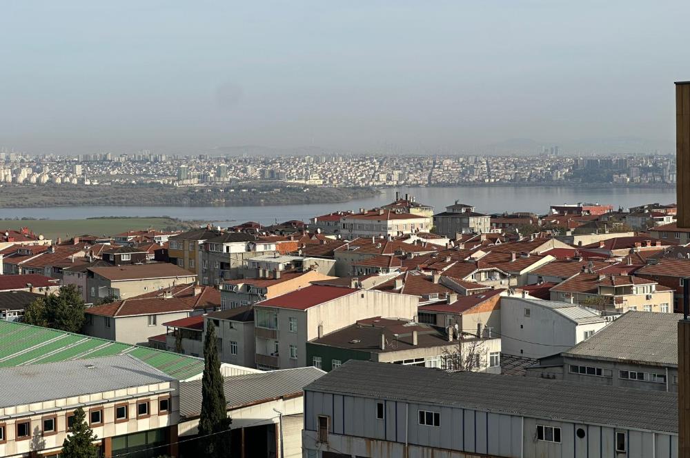 Collet Avcılar'da Göl Manzaralı ve Eşyalı Satılık 2+1 Daire