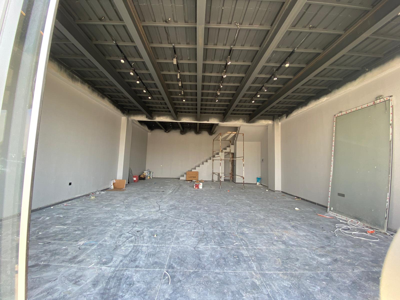 C21 LOFT'TAN OTONOMİ GALERİCİLER SİTESİNDE 140m² SATILIK İŞYERİ.