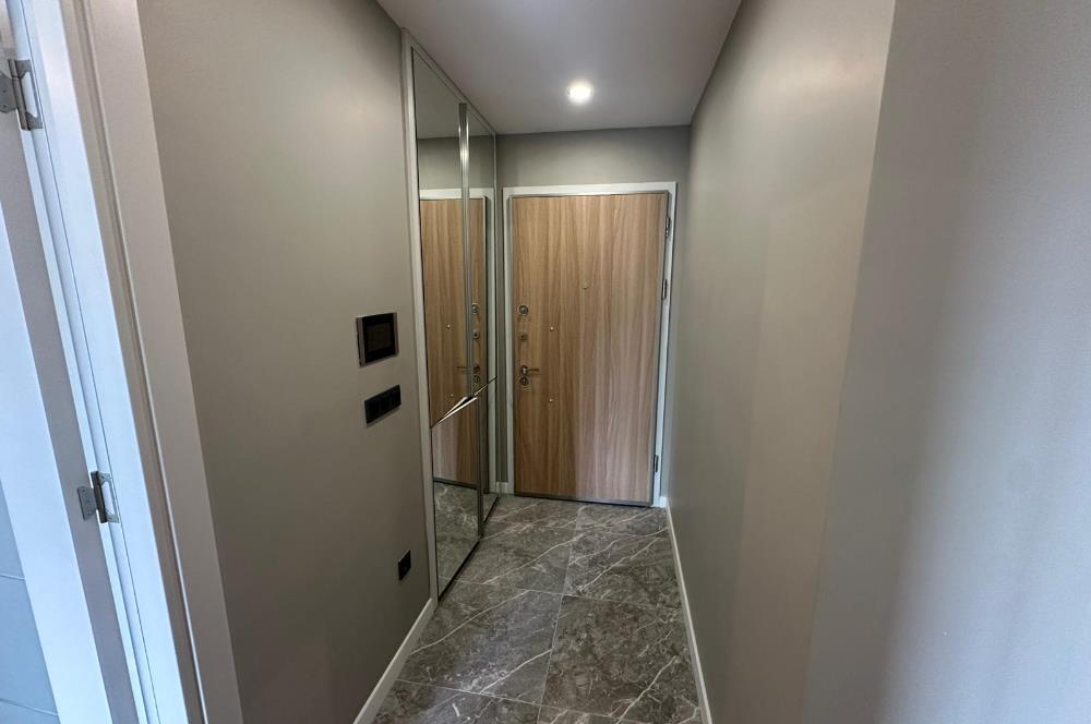 Collet Avcılar'da Göl Manzaralı ve Eşyalı Satılık 2+1 Daire