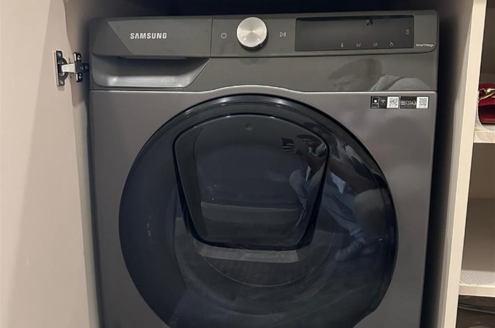 Collet Avcılar'da Göl Manzaralı ve Eşyalı Satılık 2+1 Daire