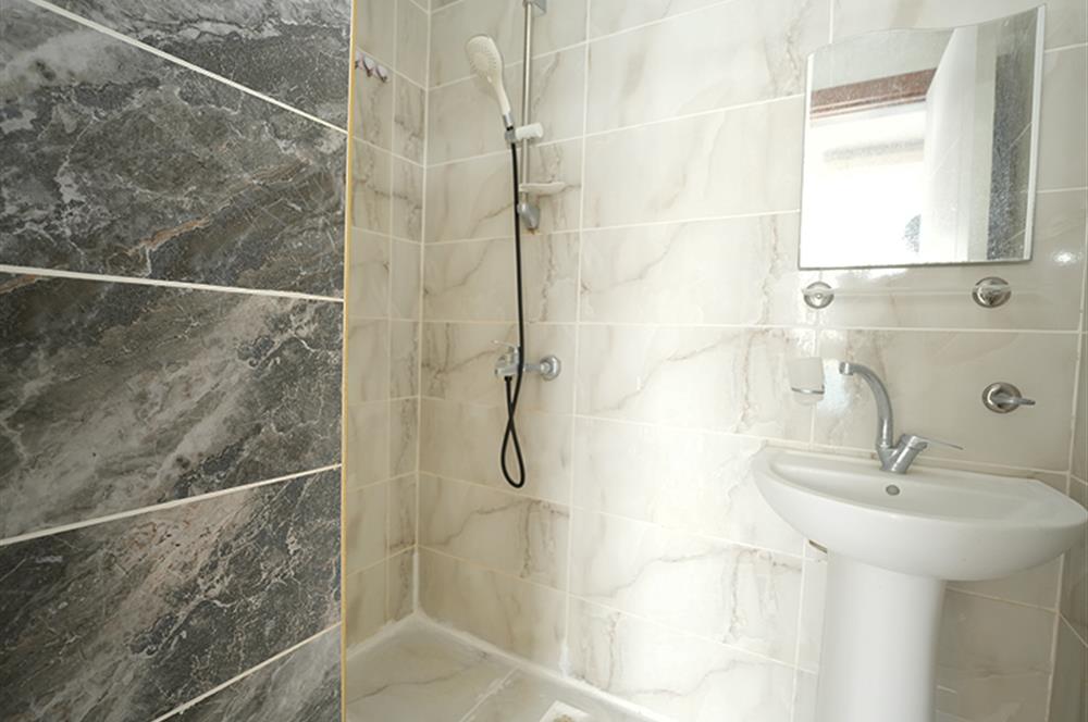 C21 Cius; Hisar Mahallesinde 3+1 Ara Kat Satılık Daire