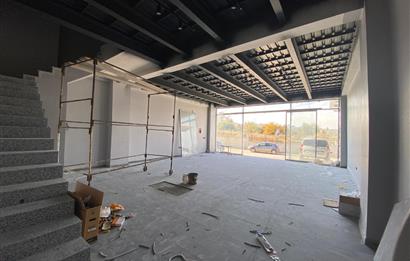 C21 LOFT'TAN OTONOMİ GALERİCİLER SİTESİNDE 140m² SATILIK İŞYERİ.