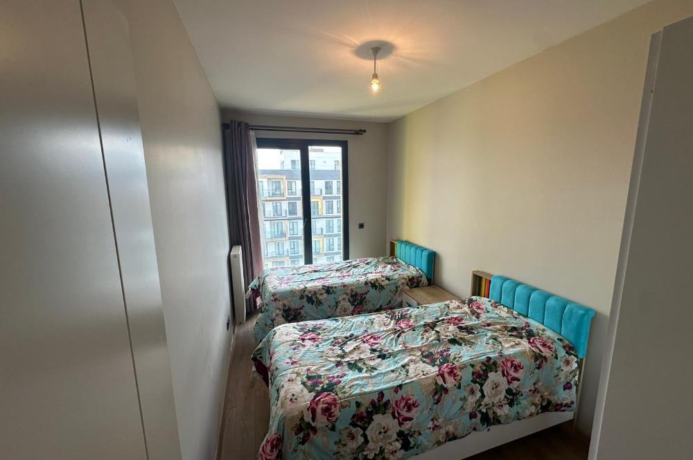 Collet Avcılar'da Göl Manzaralı ve Eşyalı Satılık 2+1 Daire