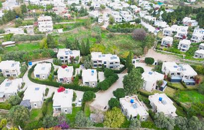 Akyarlar'da Site İçerisinde 2+1 Eşyalı Kiralık Daire