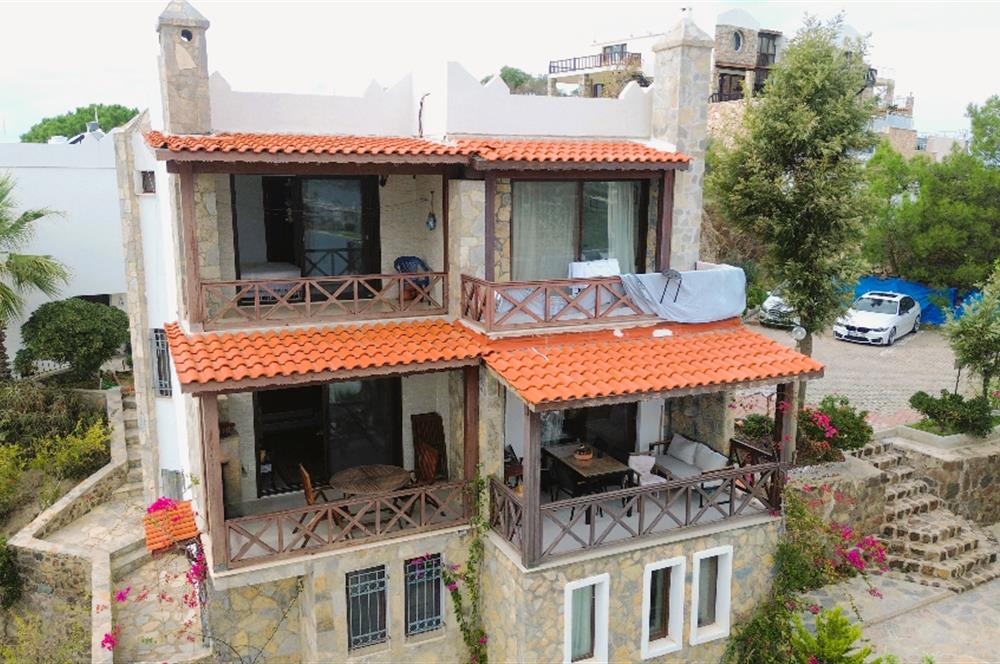 Yalıkavak Tilkicik Deniz Manzaralı Eşyalı Kiralık Dubleks Daire