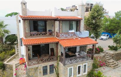 Yalıkavak Tilkicik Deniz Manzaralı Eşyalı Kiralık Dubleks Daire