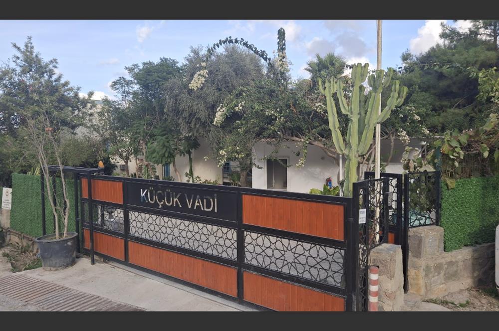 Bodrum Gümüşlük deniz manzaralı satılık villa