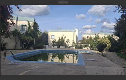 Bodrum Gümüşlük deniz manzaralı satılık villa