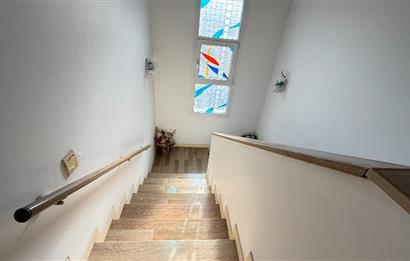 GÖLBAŞI BAHÇELİEVLER'DE GÜLKENT GÖL VİLLARIN'DA SATILIK VİLLA