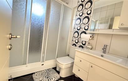 GÖLBAŞI BAHÇELİEVLER'DE GÜLKENT GÖL VİLLARIN'DA SATILIK VİLLA