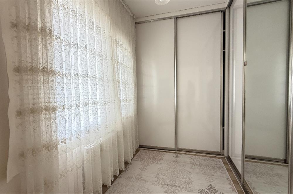 GÖLBAŞI BAHÇELİEVLER'DE GÜLKENT GÖL VİLLARIN'DA SATILIK VİLLA