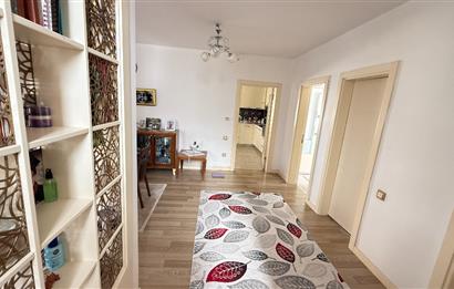 GÖLBAŞI BAHÇELİEVLER'DE GÜLKENT GÖL VİLLARIN'DA SATILIK VİLLA