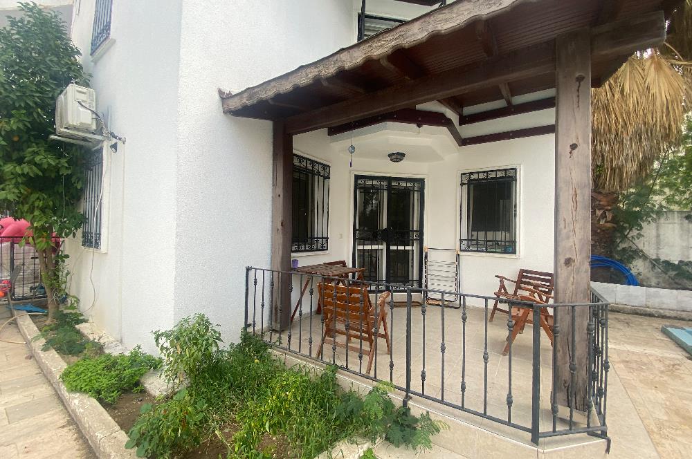 Bodrum Eskiçeşme Butik Sitede Satılık Tripleks Villa