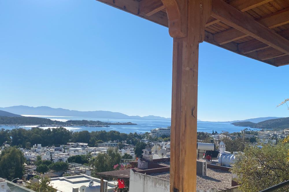Bodrum Mutlu Sitesi Şahane Manzaralı Satılık Dubleks Villa