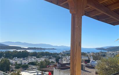 Bodrum Mutlu Sitesi Şahane Manzaralı Satılık Dubleks Villa