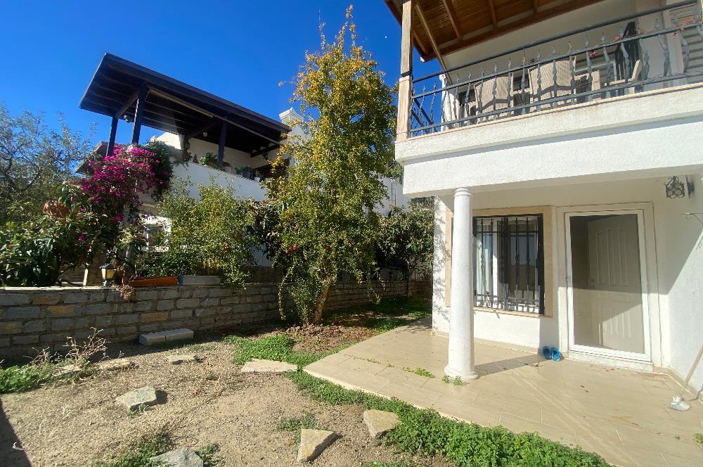 Bodrum Mutlu Sitesi Şahane Manzaralı Satılık Dubleks Villa