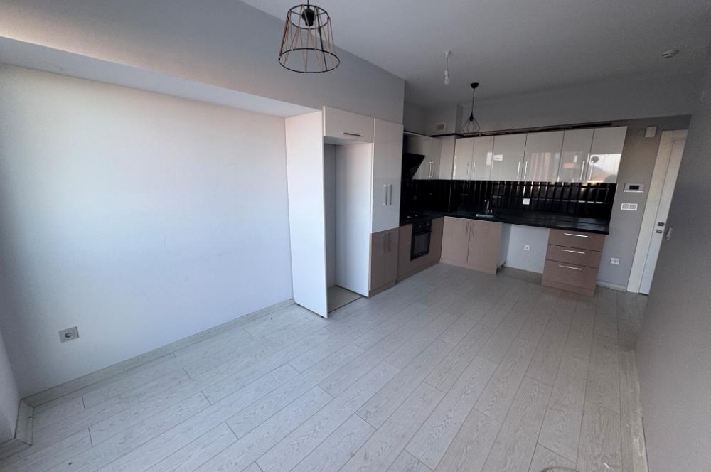 CENTURY 21 CUMHURİYET MAH.HAVUZLU-SİTE İÇİ -DAİRE