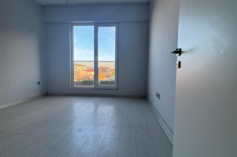 CENTURY 21 CUMHURİYET MAH.HAVUZLU-SİTE İÇİ -DAİRE