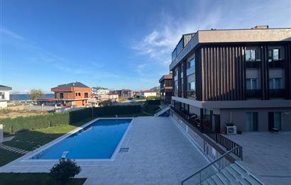 CENTURY 21 CUMHURİYET MAH.HAVUZLU-SİTE İÇİ -DAİRE