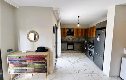 Akyarlar'da Site İçerisinde 2+1 Eşyalı Kiralık Daire
