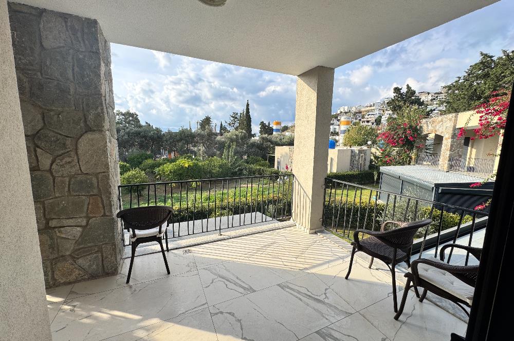 Akyarlar'da Site İçerisinde 2+1 Eşyalı Kiralık Daire