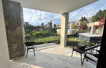 Akyarlar'da Site İçerisinde 2+1 Eşyalı Kiralık Daire