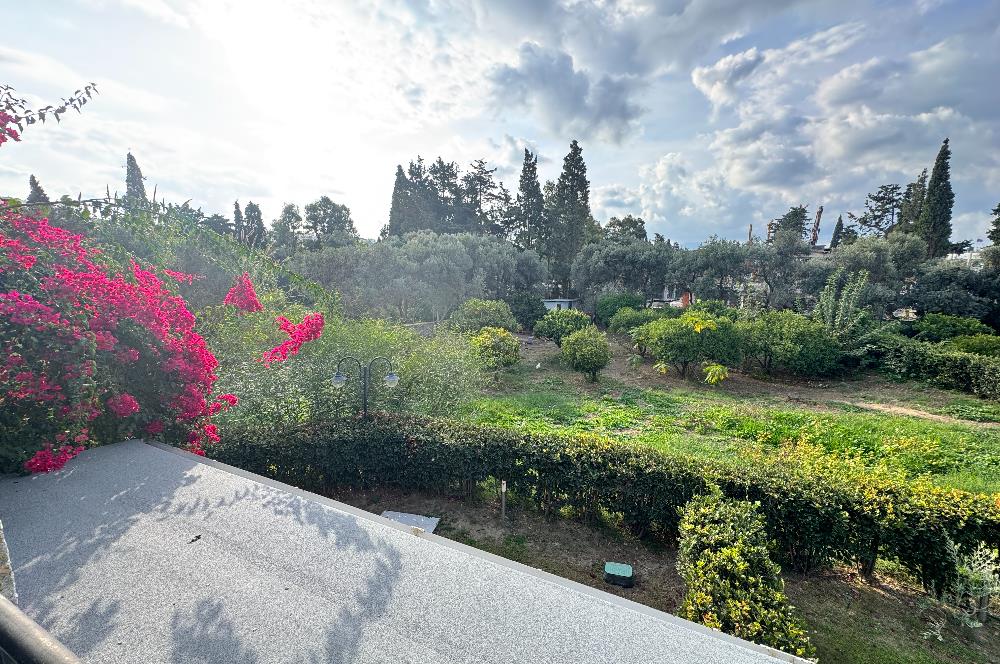 Akyarlar'da Site İçerisinde 2+1 Eşyalı Kiralık Daire