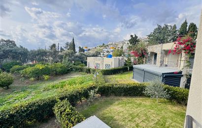 Akyarlar'da Site İçerisinde 2+1 Eşyalı Kiralık Daire