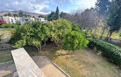 Akyarlar'da Site İçerisinde 2+1 Eşyalı Kiralık Daire