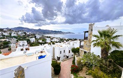 Yalıkavak Tilkicik Deniz Manzaralı Eşyalı Kiralık Dubleks Daire