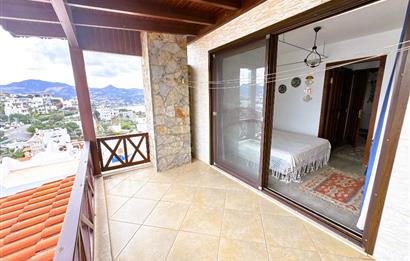 Yalıkavak Tilkicik Deniz Manzaralı Eşyalı Kiralık Dubleks Daire