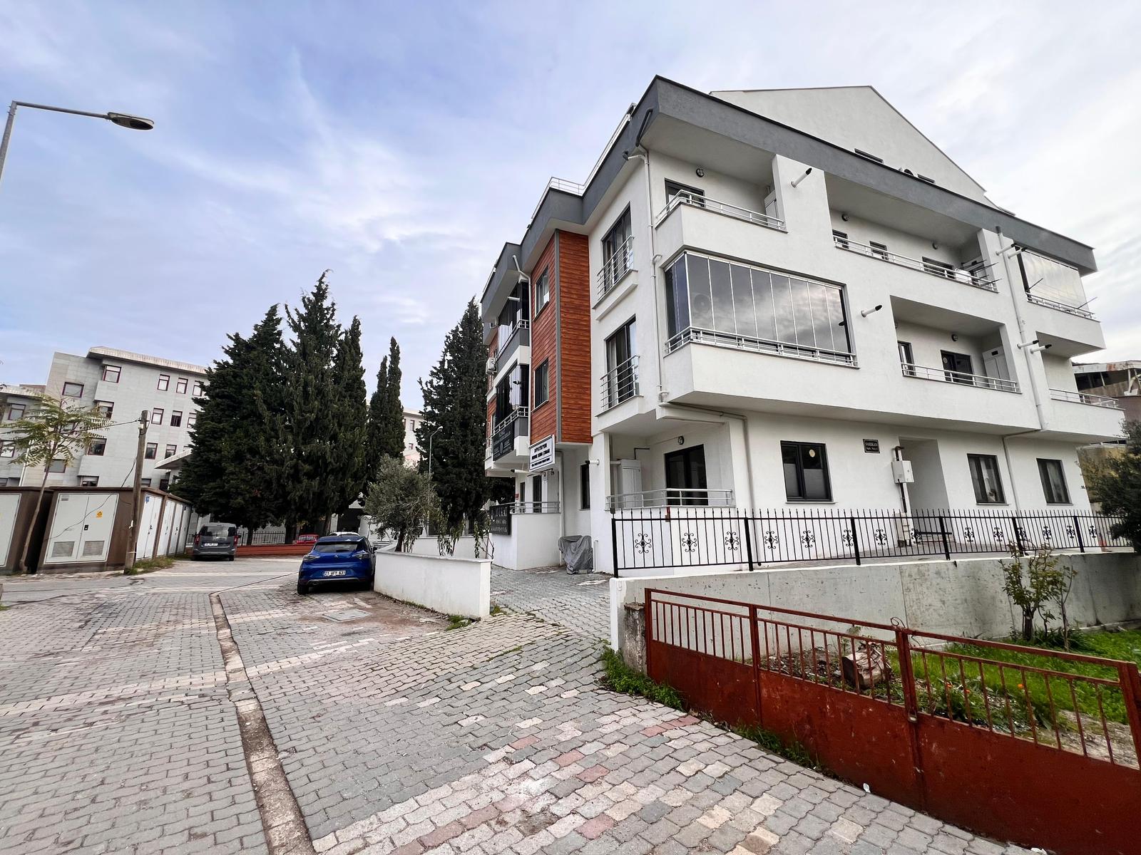 C21 WİNNER GAZİOSMANPAŞA MAHALLESİ AYRI MUTFAKLI 2+1 SATILIK DAİRE