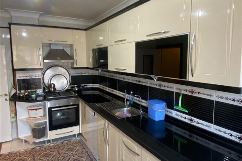 SİNCAN ATATÜRK MAH. 3+1 YAPILI SATILIK FIRSAT DAİRE