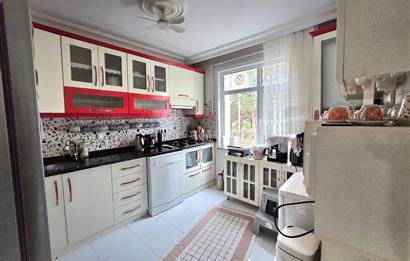 SİTE İÇERİSİNDE DOĞA MANZARALI HAVUZLU BAHÇELİ BAKIMLI VİLLA