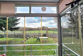 SİTE İÇERİSİNDE DOĞA MANZARALI HAVUZLU BAHÇELİ BAKIMLI VİLLA - 1 - 30207