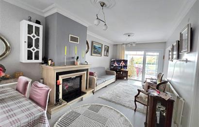 SİTE İÇERİSİNDE DOĞA MANZARALI HAVUZLU BAHÇELİ BAKIMLI VİLLA