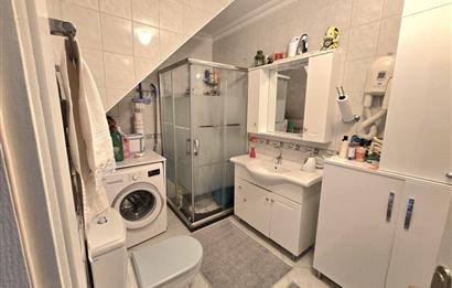 SİTE İÇERİSİNDE DOĞA MANZARALI HAVUZLU BAHÇELİ BAKIMLI VİLLA