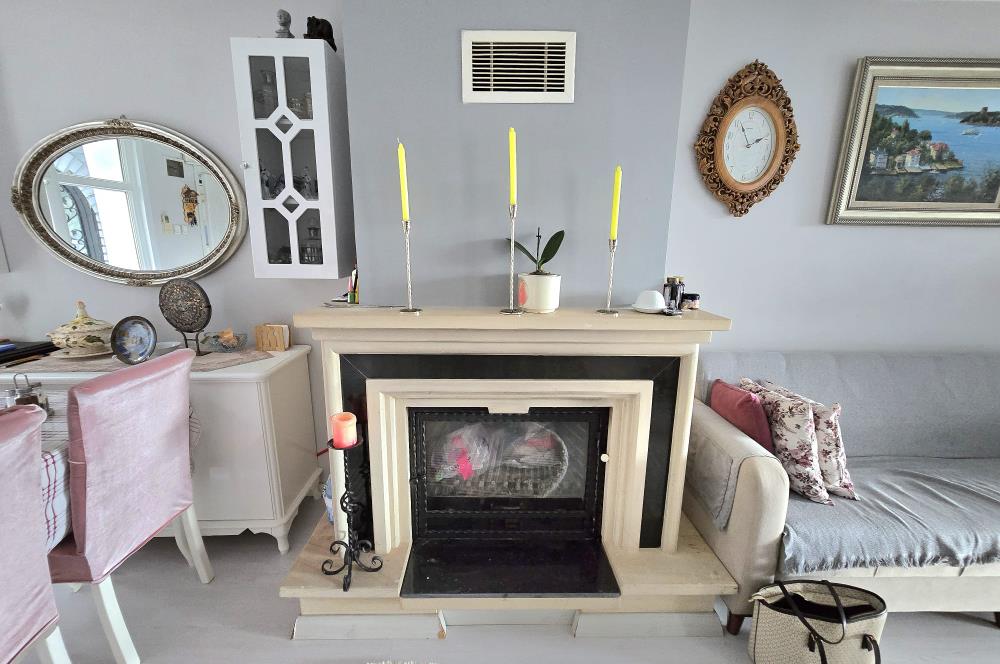 SİTE İÇERİSİNDE DOĞA MANZARALI HAVUZLU BAHÇELİ BAKIMLI VİLLA