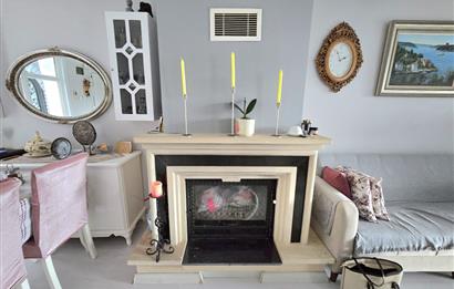 SİTE İÇERİSİNDE DOĞA MANZARALI HAVUZLU BAHÇELİ BAKIMLI VİLLA