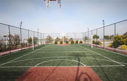 GÖLBAŞI BAHÇELİEVLER'DE GÜLKENT GÖL VİLLARIN'DA SATILIK VİLLA